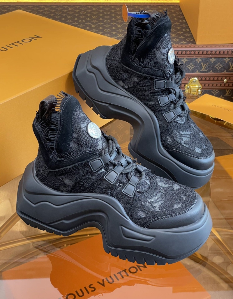 Louis Vuitton Sneakers